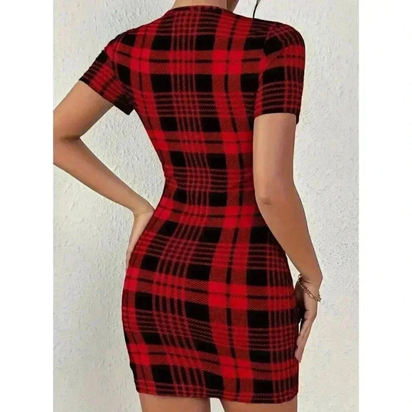 Plaid Short Sleeve Dress Size 4 - Picture 2 of 2